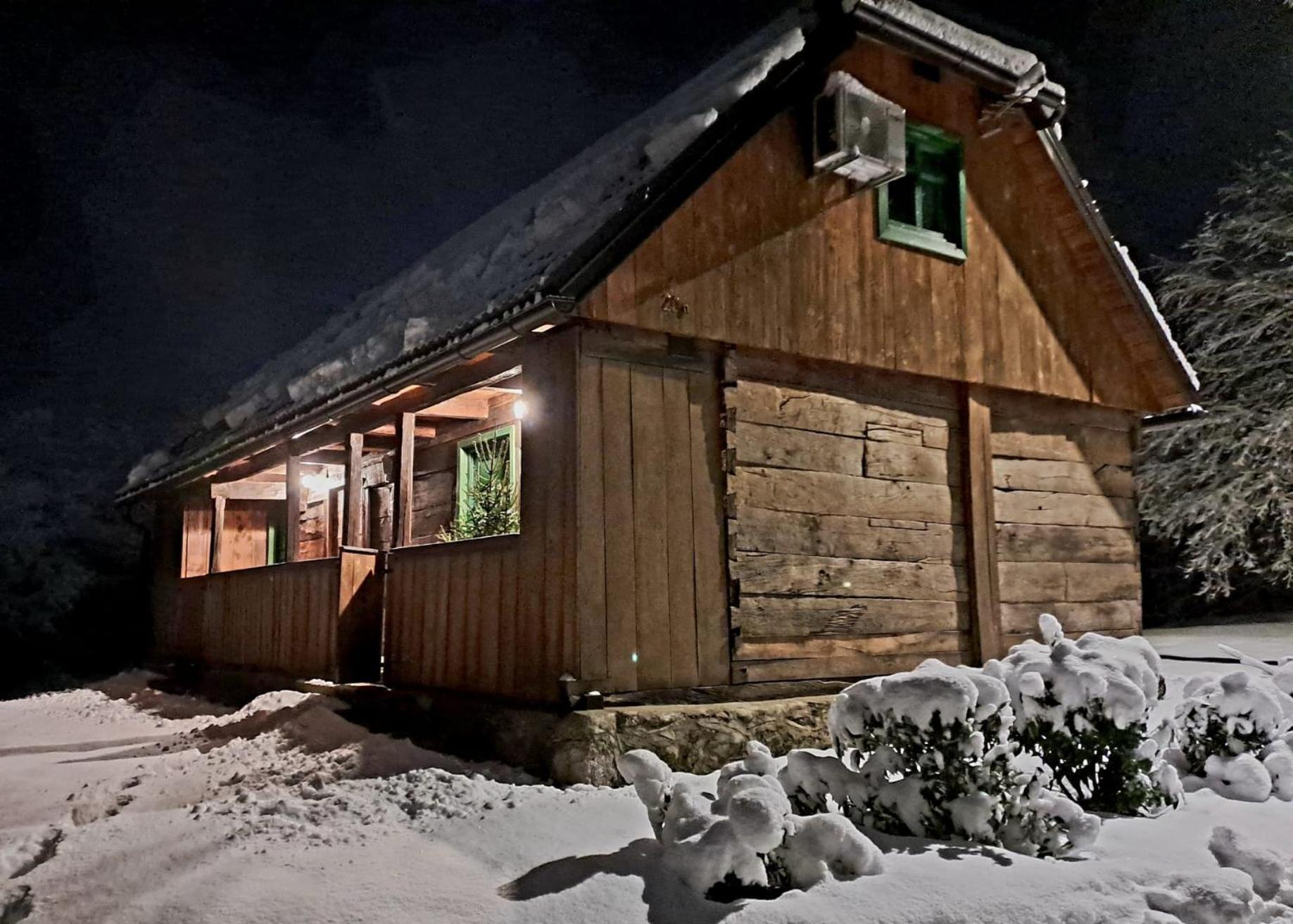Vila Bakina Iza Duga Resa Exteriér fotografie